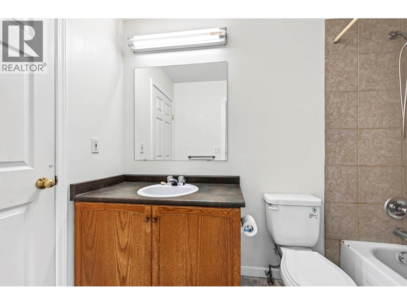 2050 Qu'appelle Boulevard Unit# 15, Kamloops, British Columbia  V2E 2R4 - Photo 24 - 10386863