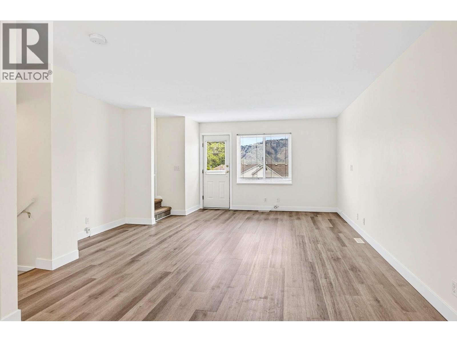 2050 Qu'appelle Boulevard Unit# 15, Kamloops, British Columbia  V2E 2R4 - Photo 4 - 10386863