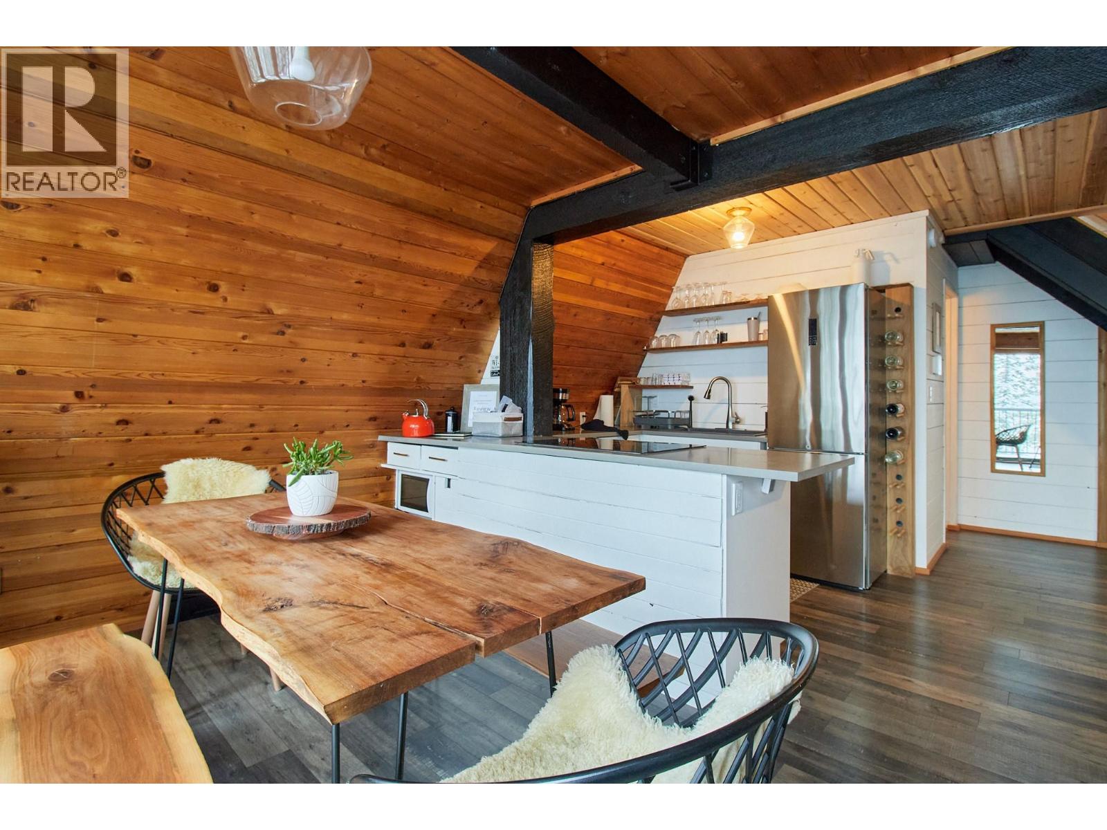 5123 Squilax Anglemont Road, Celista, British Columbia  V0E 1M6 - Photo 26 - 10386118