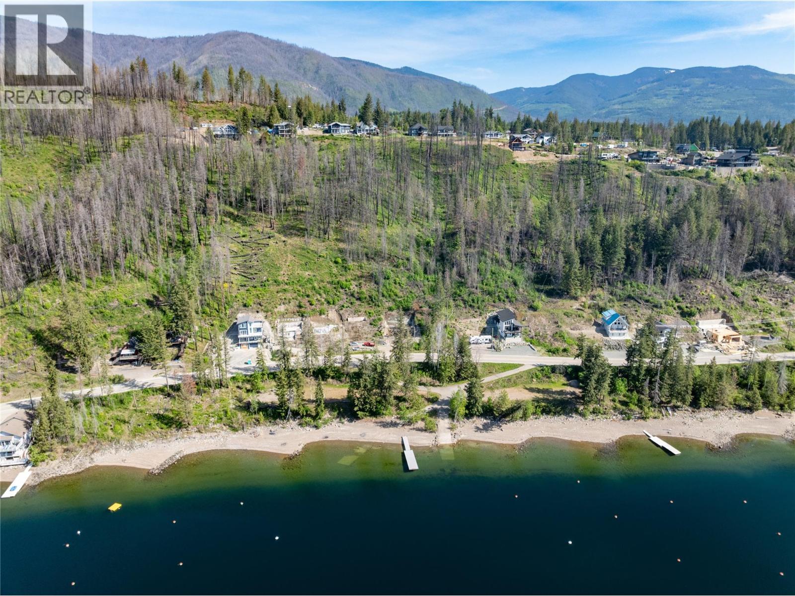 5123 Squilax Anglemont Road, Celista, British Columbia  V0E 1M6 - Photo 3 - 10386118