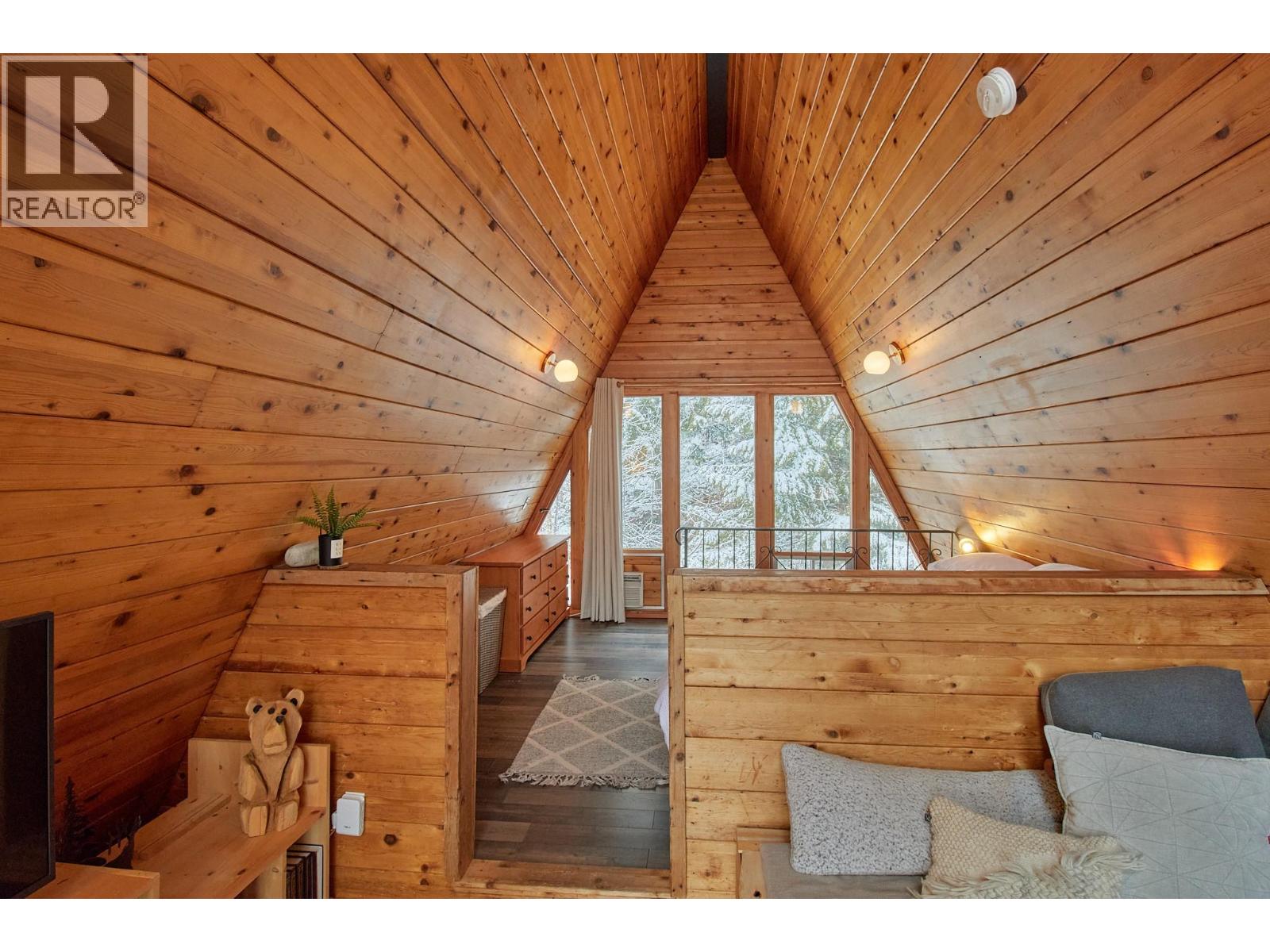 5123 Squilax Anglemont Road, Celista, British Columbia  V0E 1M6 - Photo 44 - 10386118