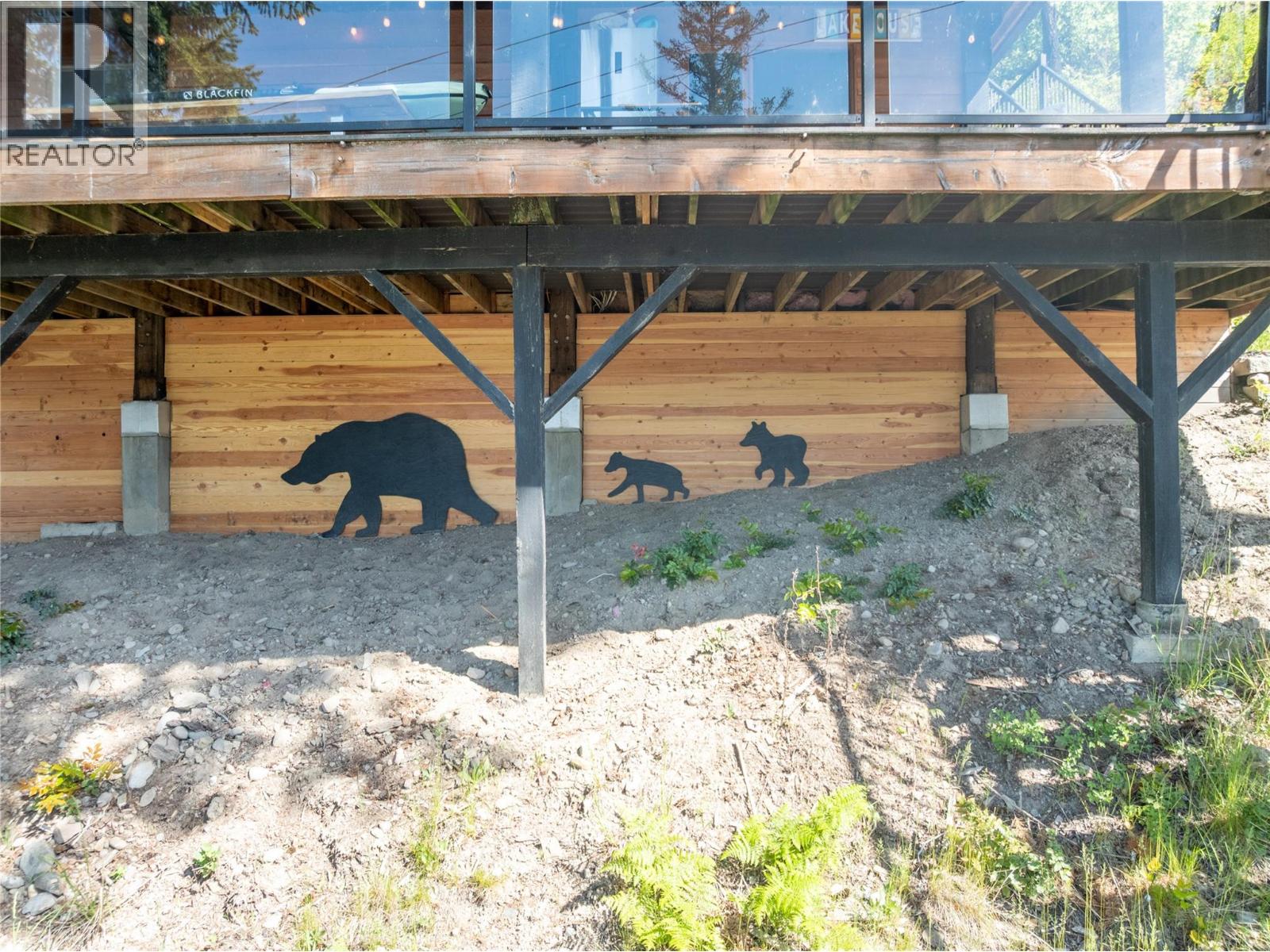 5123 Squilax Anglemont Road, Celista, British Columbia  V0E 1M6 - Photo 61 - 10386118