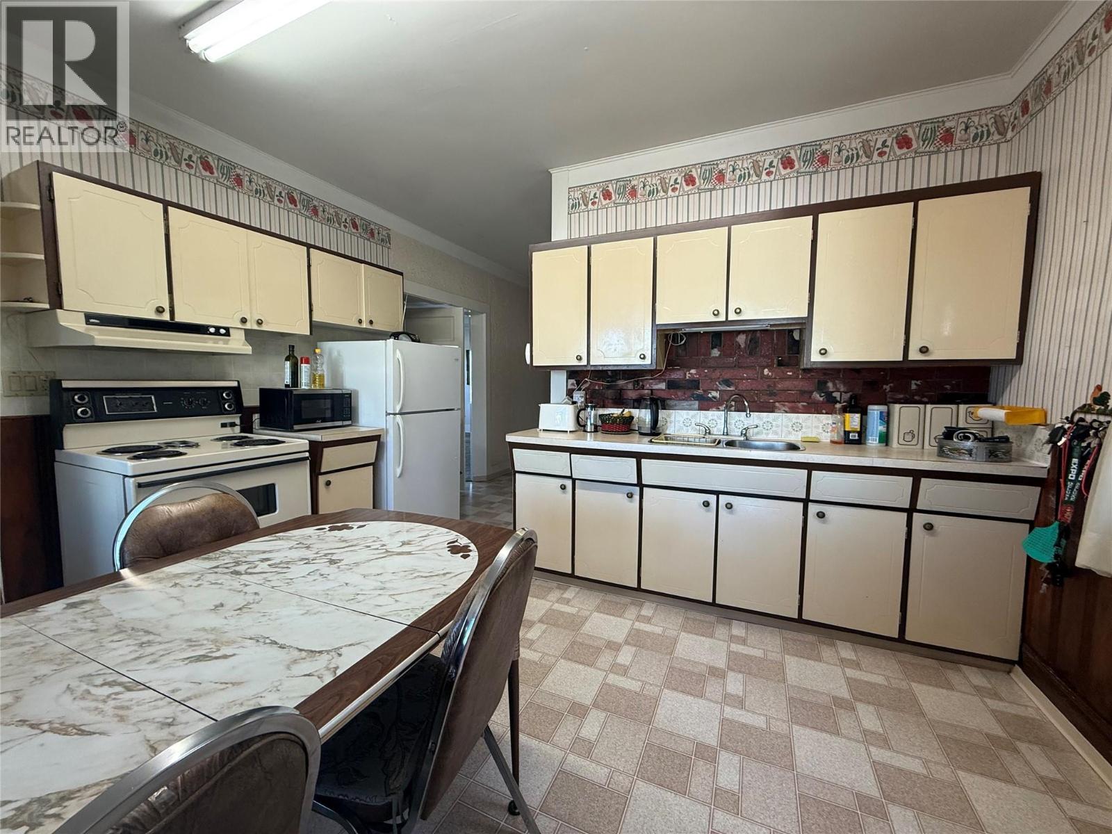 1040a 49 Highway, Dawson Creek, British Columbia  V1G 4L1 - Photo 23 - 10387198