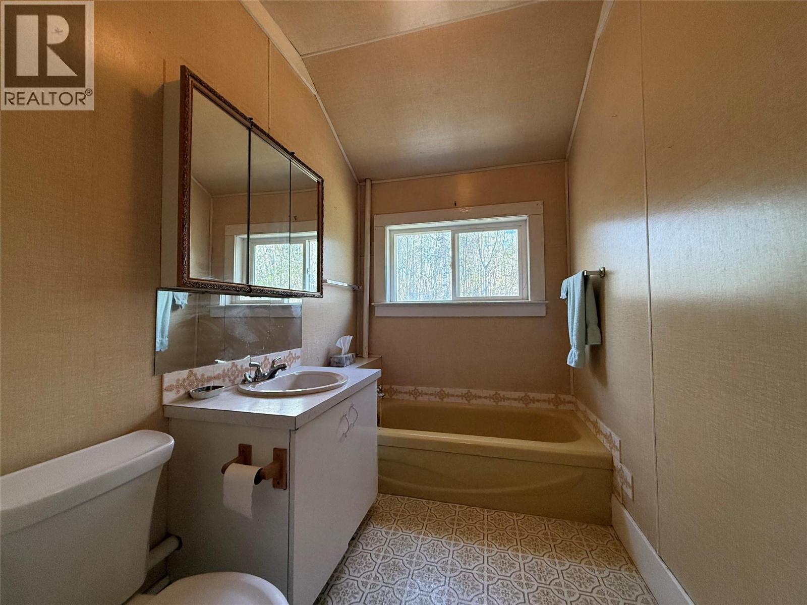 1040a 49 Highway, Dawson Creek, British Columbia  V1G 4L1 - Photo 31 - 10387198