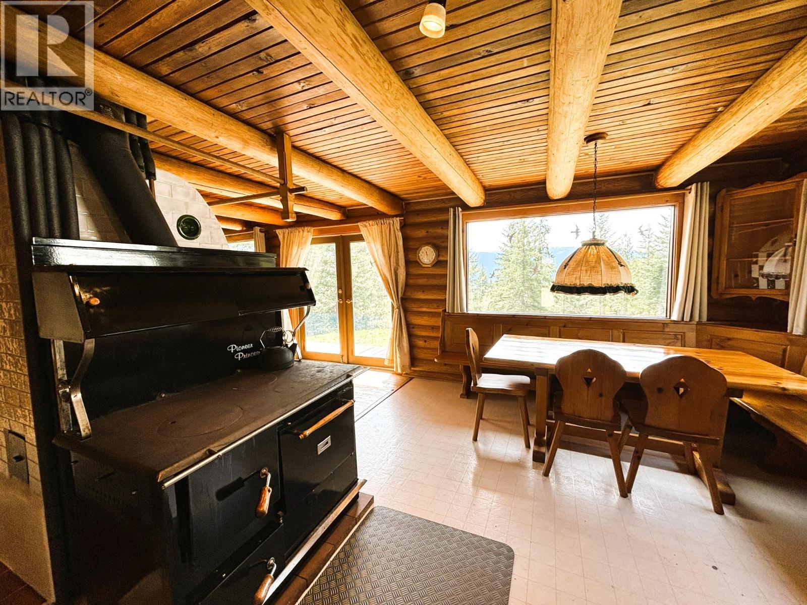 1425 Bobbie Burns Road, Lumby, British Columbia  V0E 2C4 - Photo 20 - 10387177