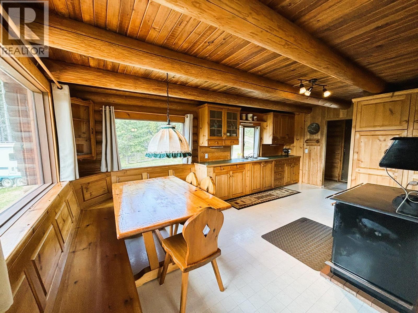 1425 Bobbie Burns Road, Lumby, British Columbia  V0E 2C4 - Photo 21 - 10387177