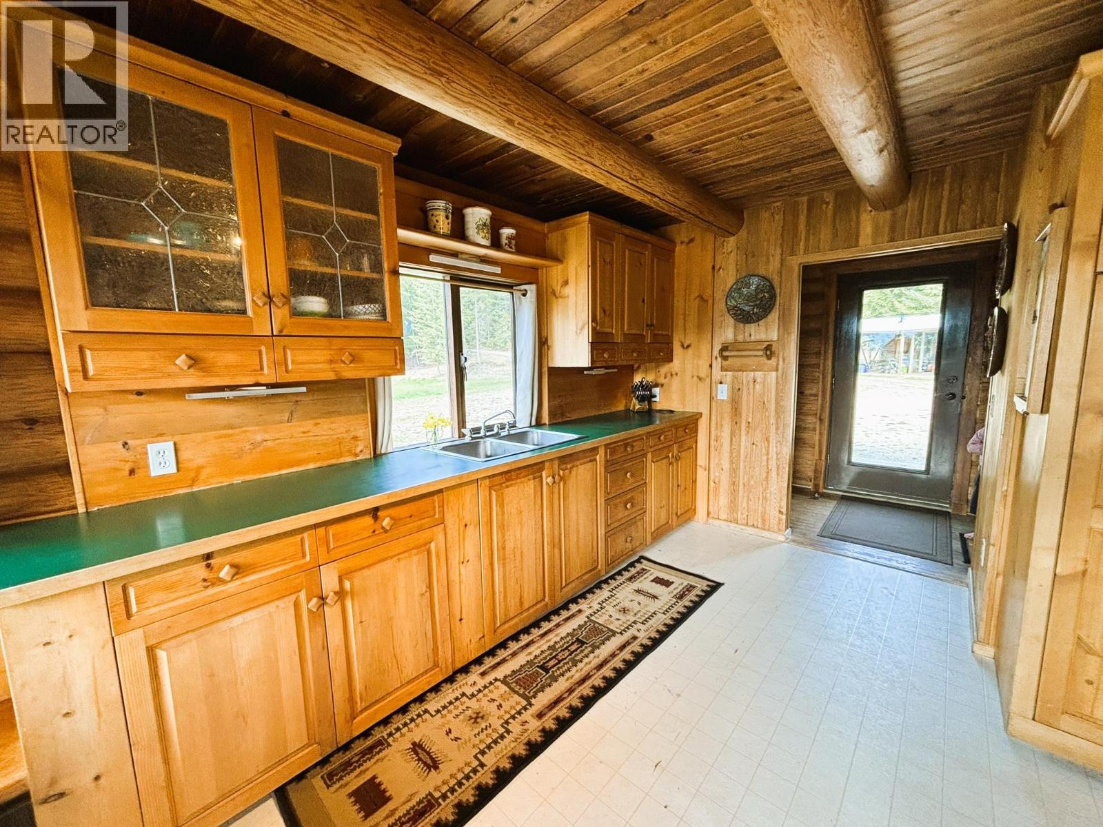 1425 Bobbie Burns Road, Lumby, British Columbia  V0E 2C4 - Photo 22 - 10387177
