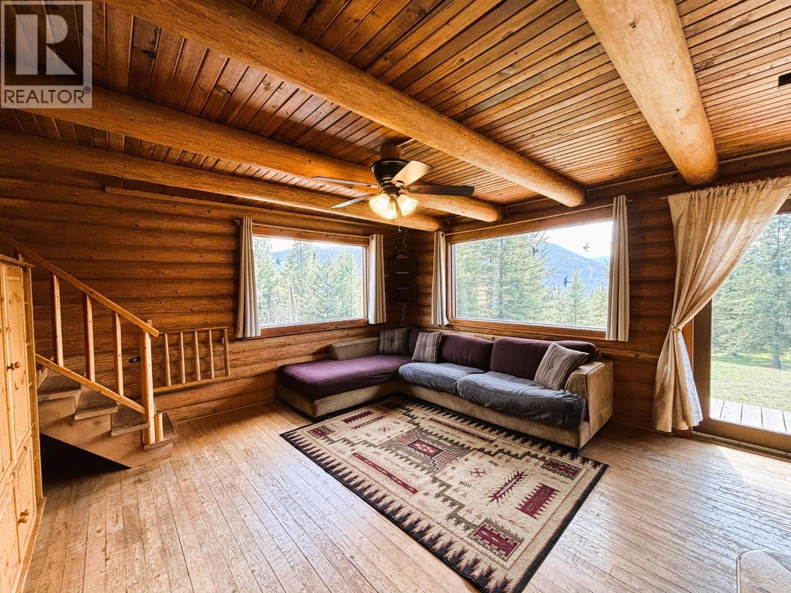 1425 Bobbie Burns Road, Lumby, British Columbia  V0E 2C4 - Photo 25 - 10387177