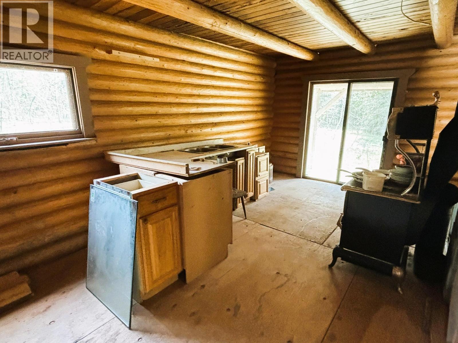1425 Bobbie Burns Road, Lumby, British Columbia  V0E 2C4 - Photo 37 - 10387177