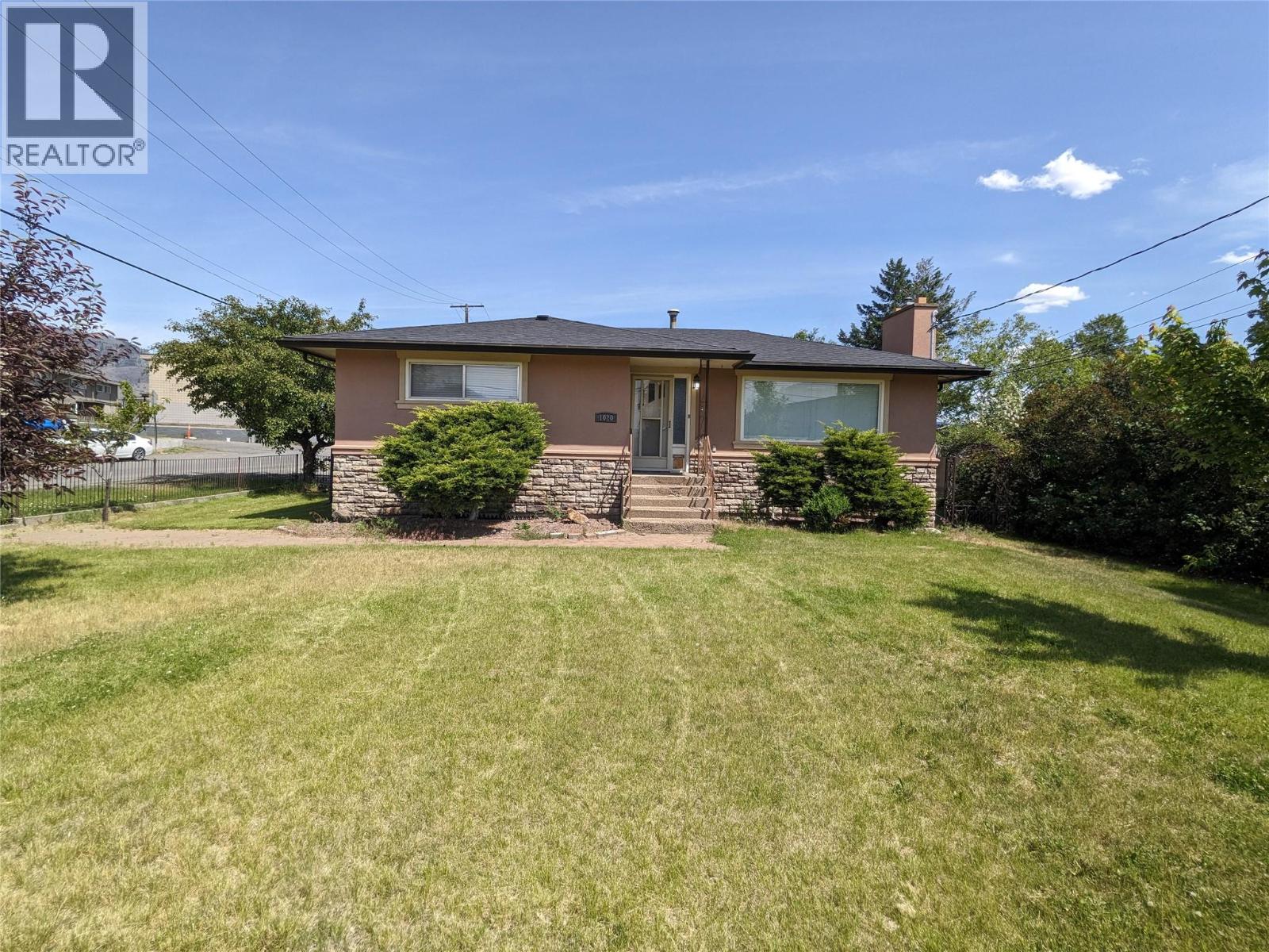 1020 13TH Street, kamloops, British Columbia