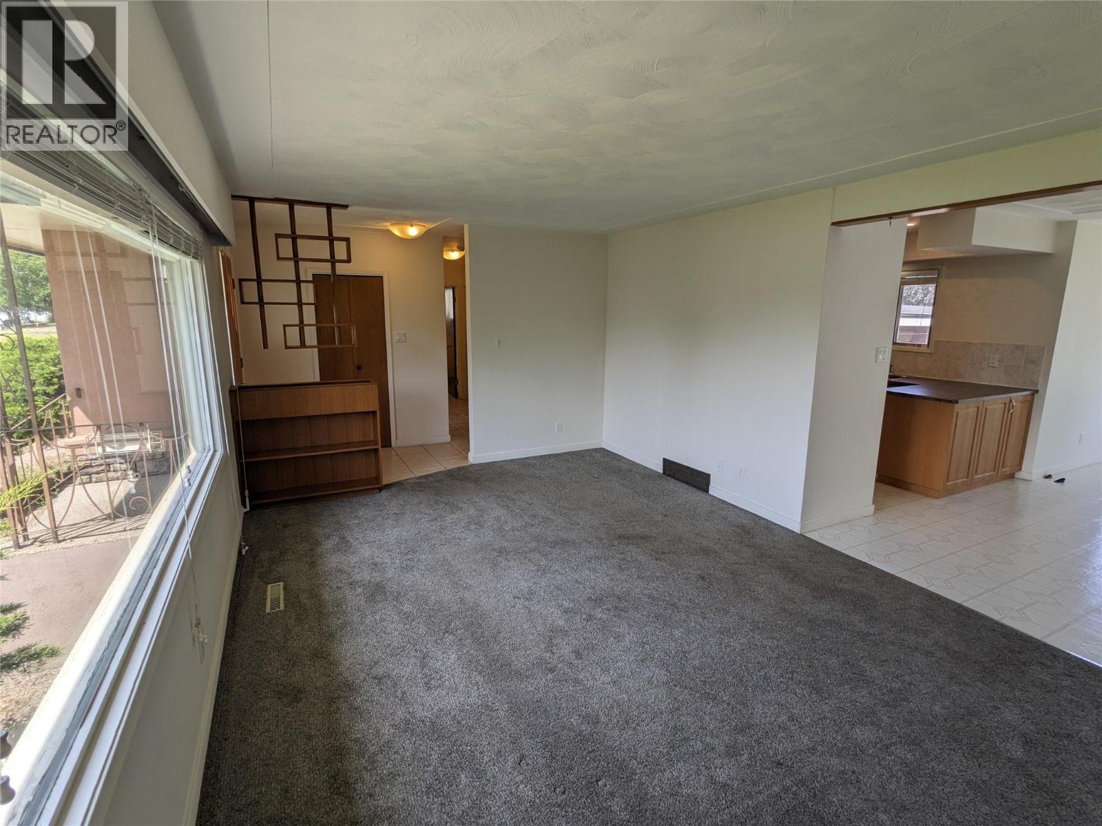 1020 13th Street, Kamloops, British Columbia  V2B 3C9 - Photo 17 - 10387144