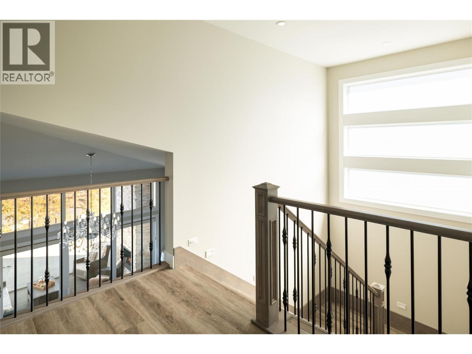 274 Summer Wood Drive, Kelowna, British Columbia  V1V 0C9 - Photo 30 - 10386997