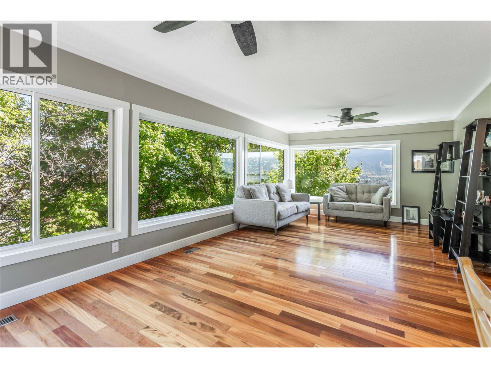 10217 Giants Head Road, Summerland, British Columbia  V0H 1Z7 - Photo 16 - 10385809