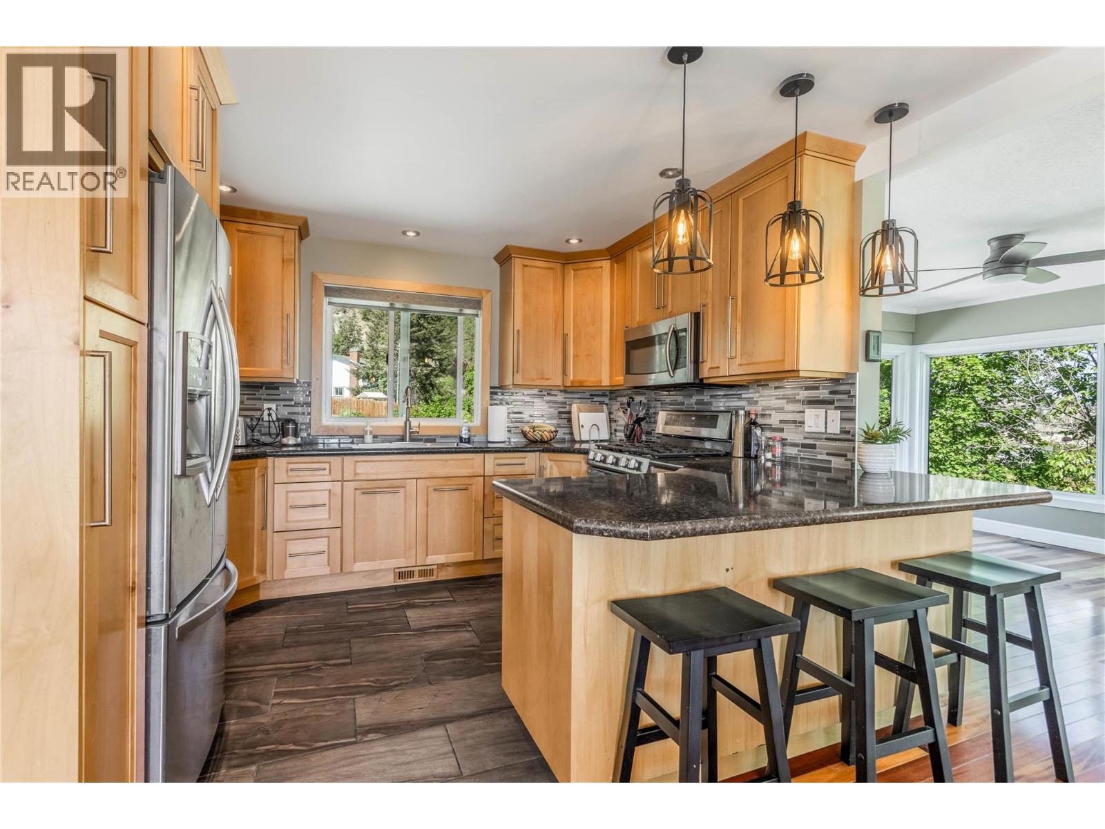 10217 Giants Head Road, Summerland, British Columbia  V0H 1Z7 - Photo 6 - 10385809