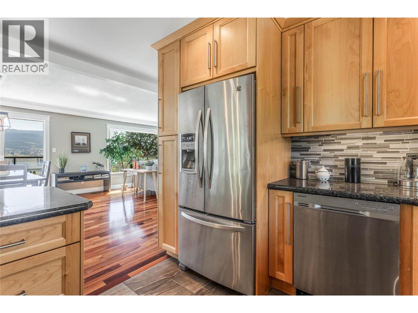 10217 Giants Head Road, Summerland, British Columbia  V0H 1Z7 - Photo 8 - 10385809