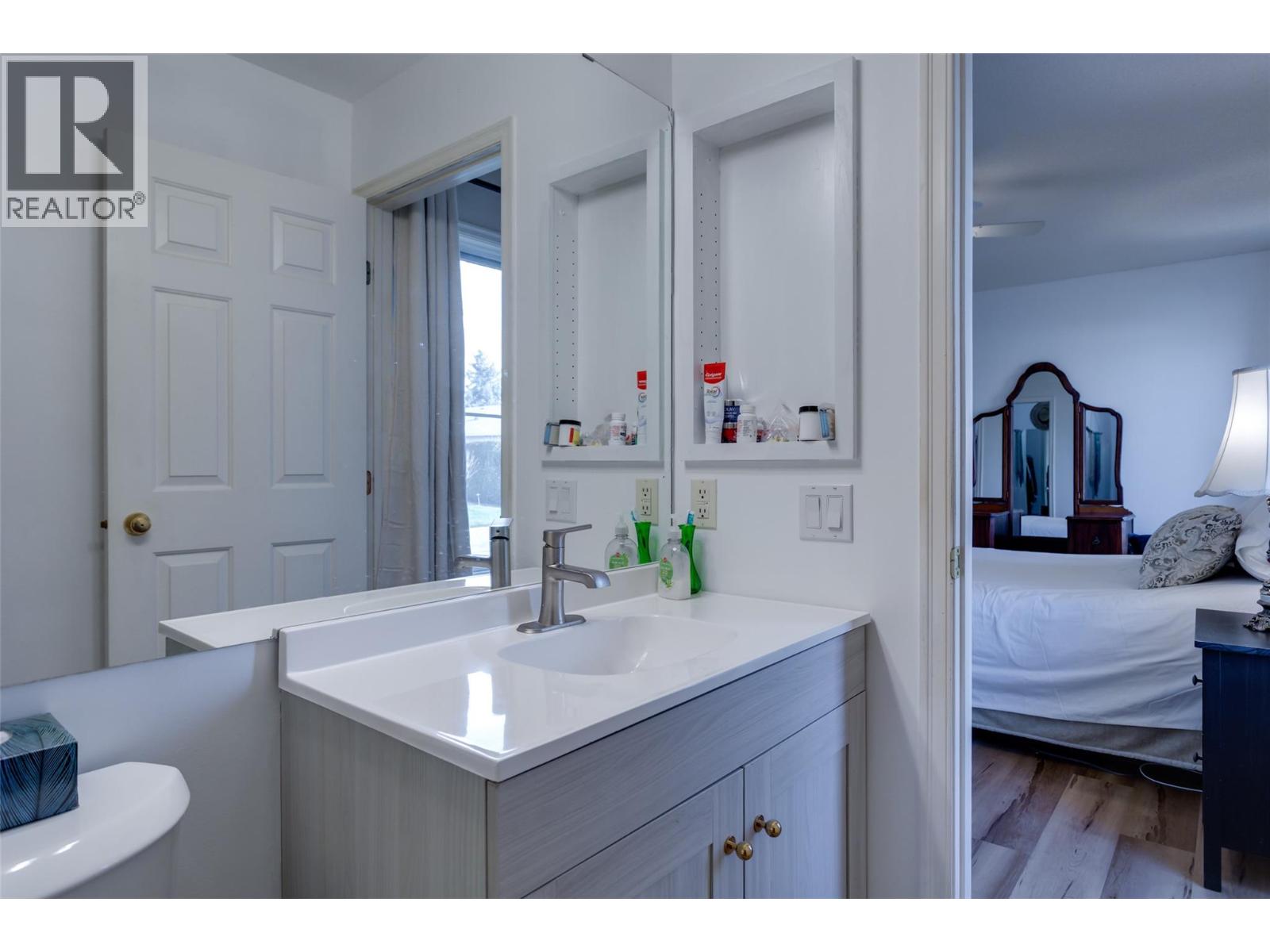 1255 Raymer Avenue Unit# 527, Kelowna, British Columbia  V1W 3S3 - Photo 24 - 10387033