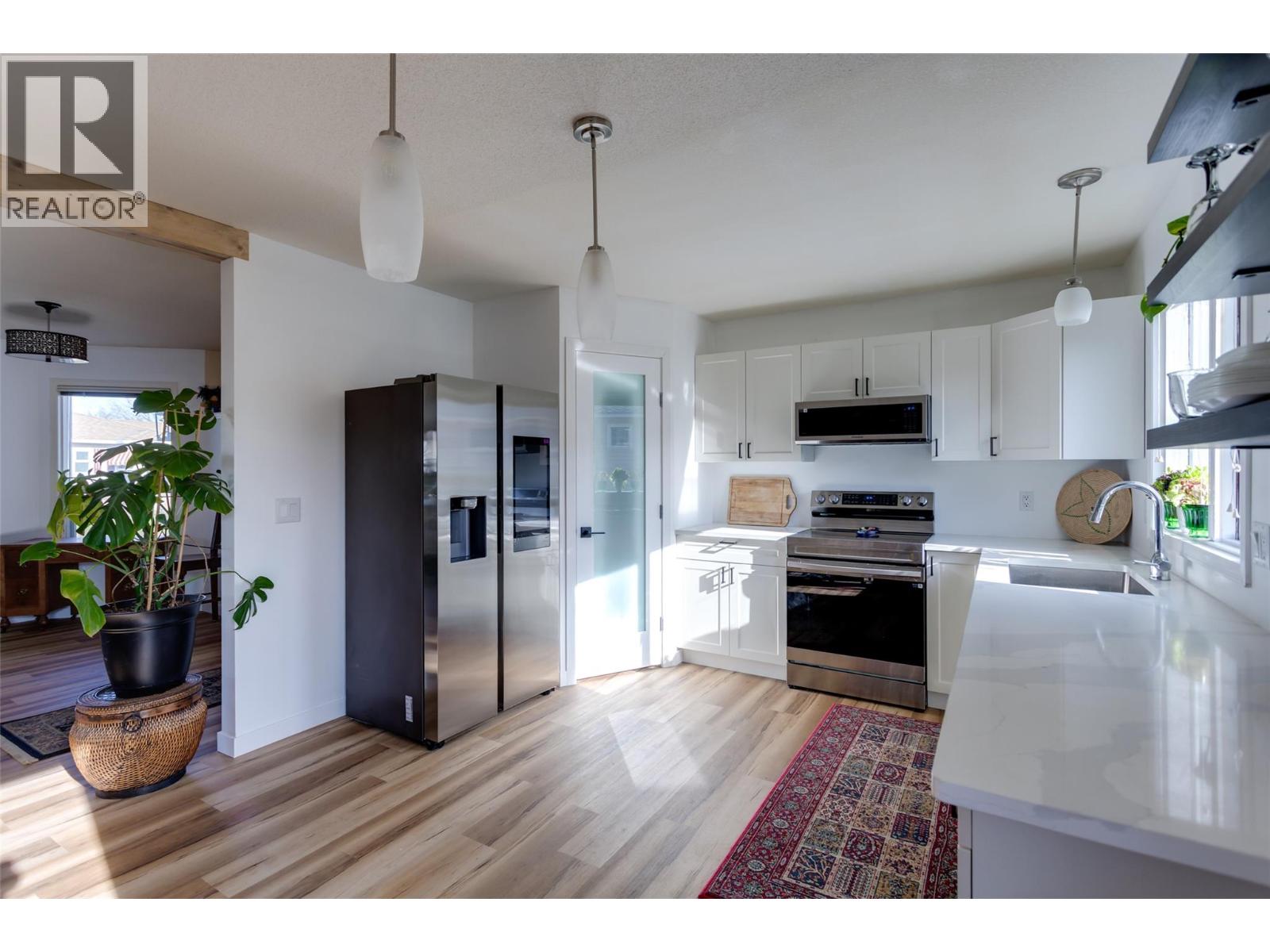 1255 Raymer Avenue Unit# 527, Kelowna, British Columbia  V1W 3S3 - Photo 4 - 10387033