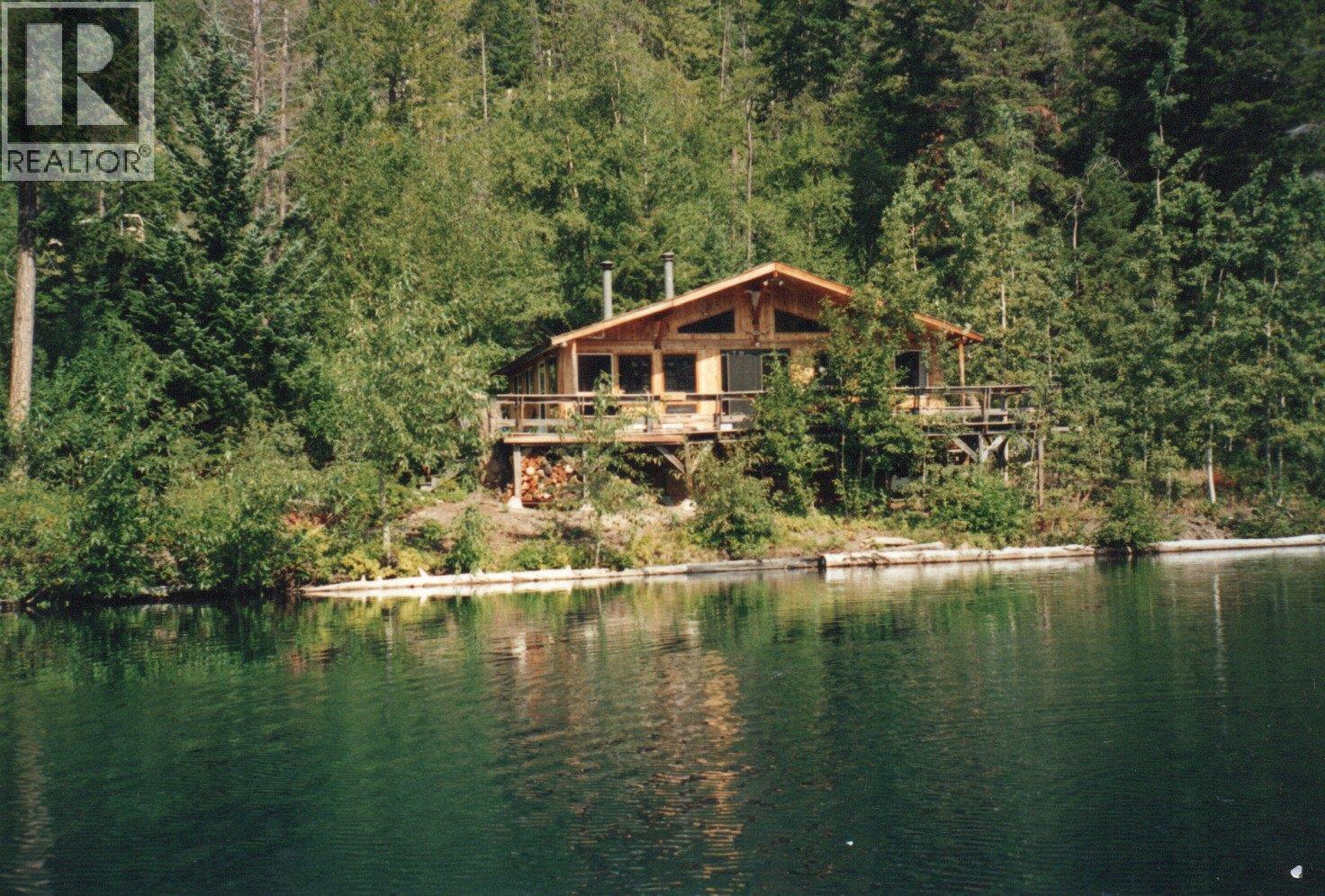 14174 Gun Lake Rd West Road, Gold Bridge, British Columbia  V0K 1P0 - Photo 3 - 10387001