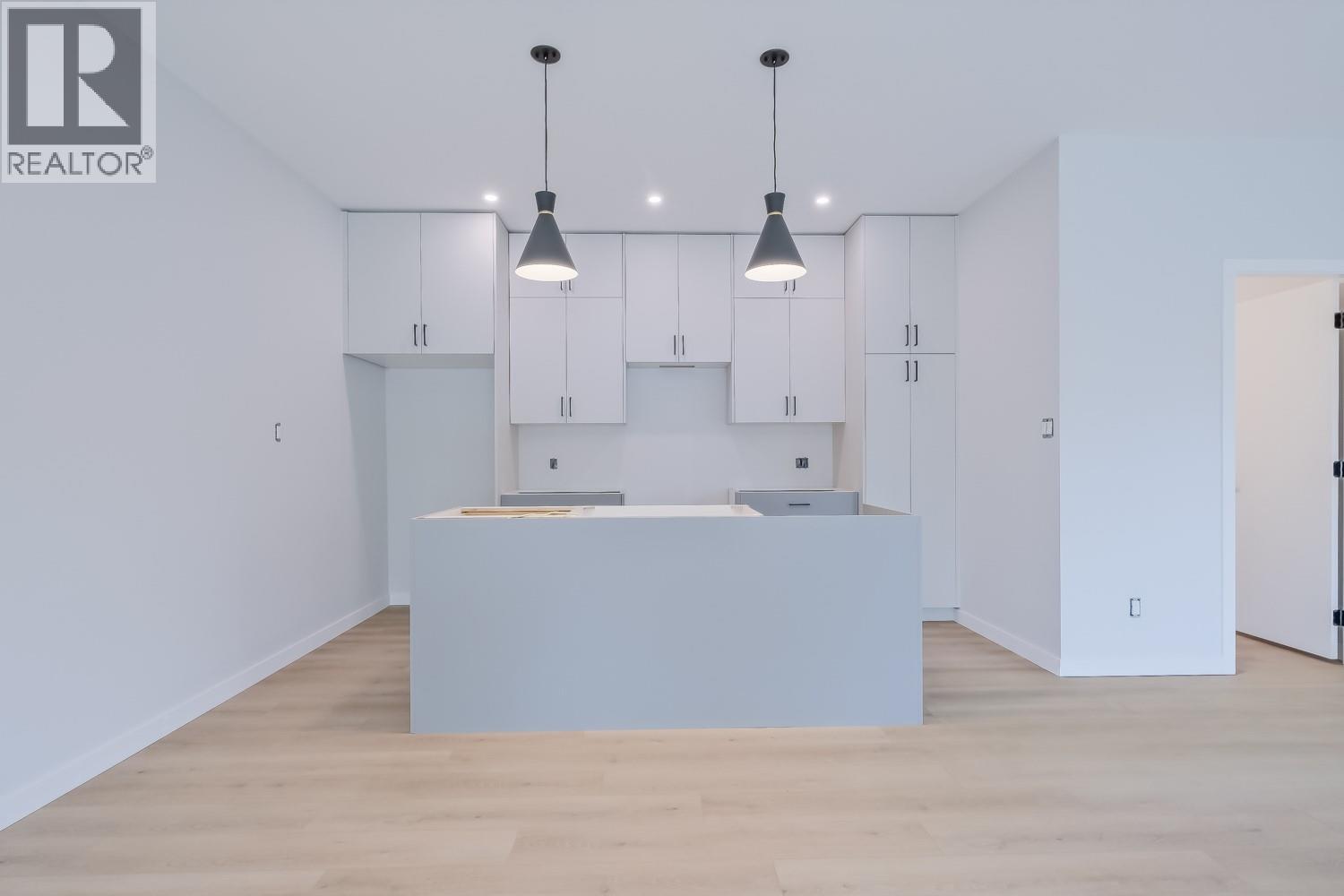 179 Kirkpatrick Avenue Unit# 101, Penticton, British Columbia  V2A 3P4 - Photo 5 - 10387212