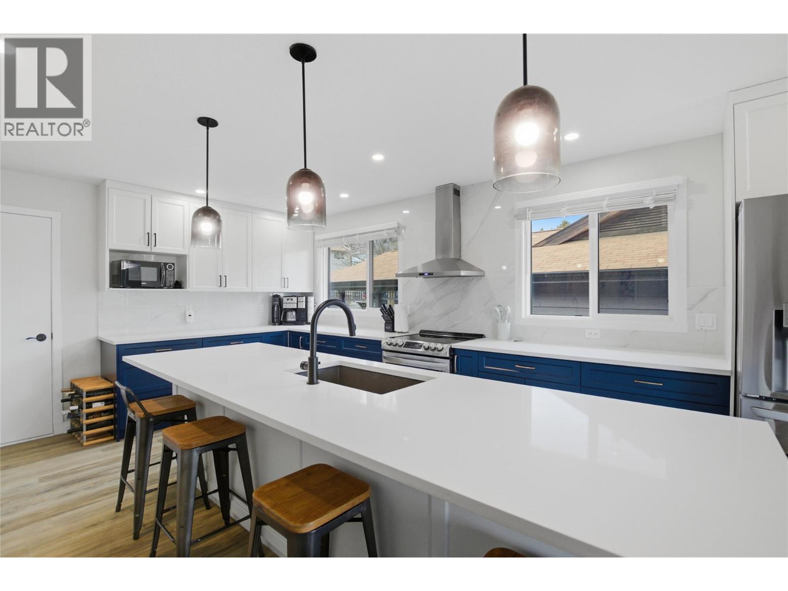 356 Gleneagles Drive, Kamloops, British Columbia  V2E 1Z4 - Photo 10 - 10387200