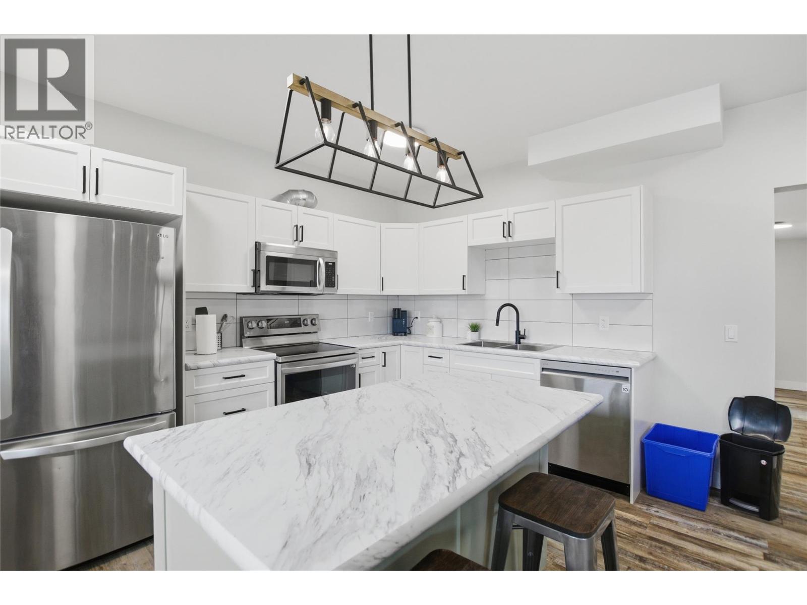 356 Gleneagles Drive, Kamloops, British Columbia  V2E 1Z4 - Photo 35 - 10387200