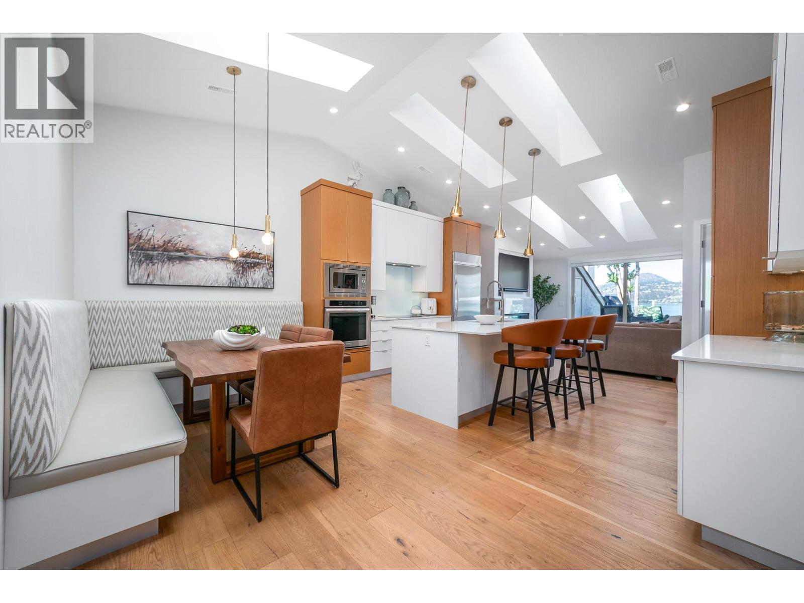 2900 Abbott Street Unit# 309, Kelowna, British Columbia  V1Y 1G6 - Photo 3 - 10386541