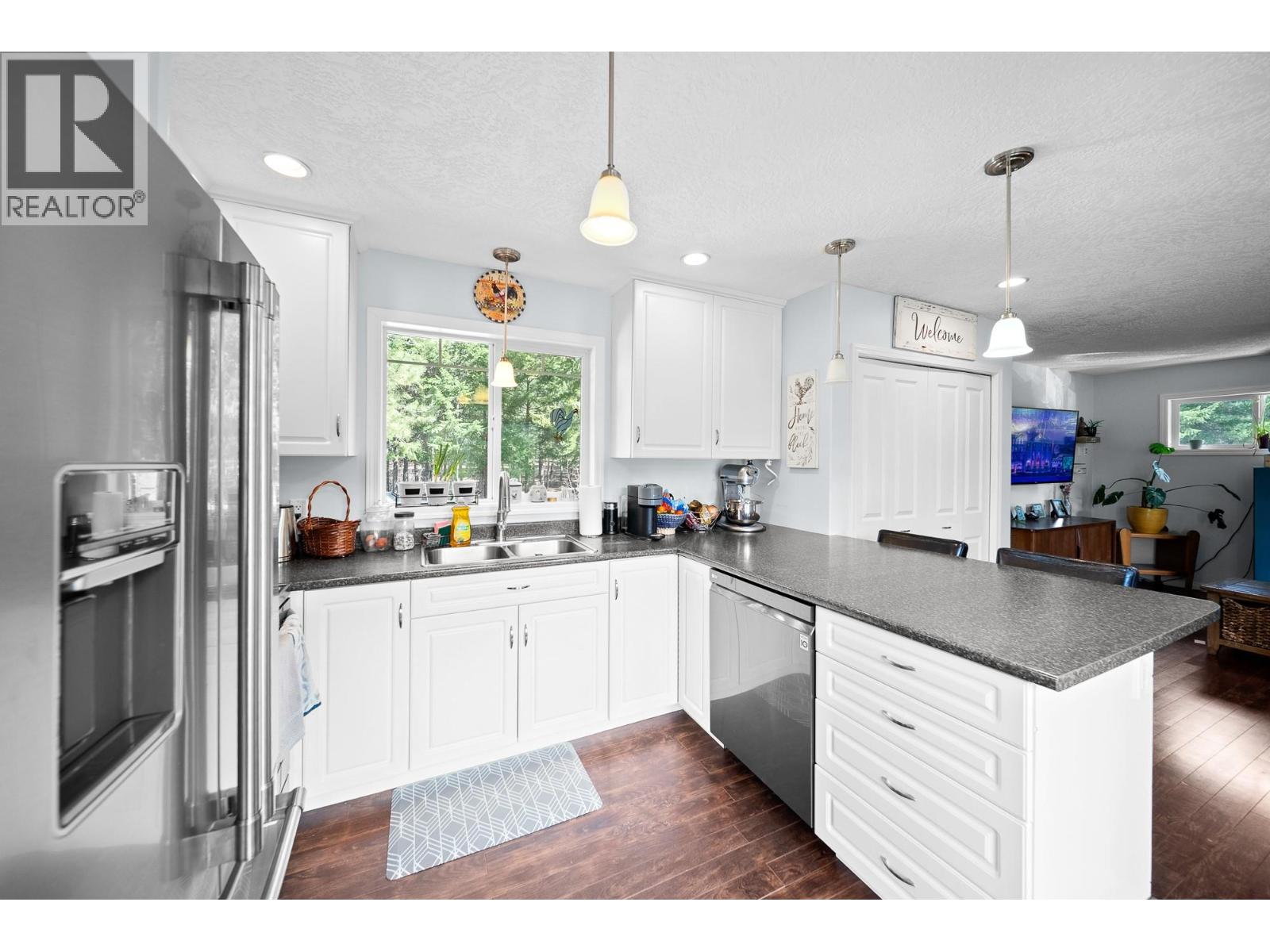 2701s Coldwater Road, Merritt, British Columbia  V1K 1B8 - Photo 11 - 10387226
