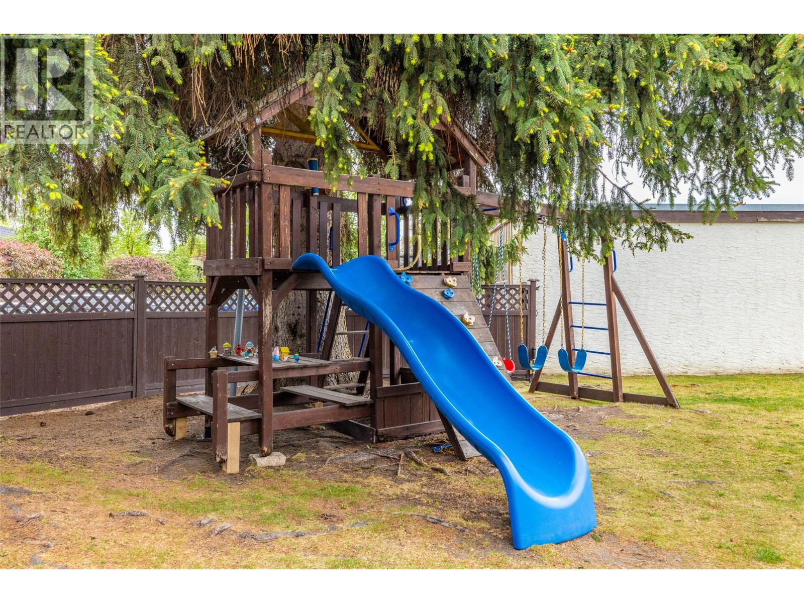 3135 Walnut Street Unit# 2, Kelowna, British Columbia  V1W 3T6 - Photo 34 - 10386539