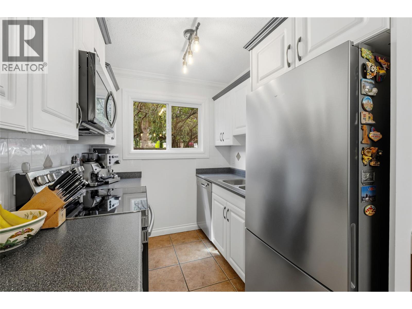 3135 Walnut Street Unit# 2, Kelowna, British Columbia  V1W 3T6 - Photo 8 - 10386539