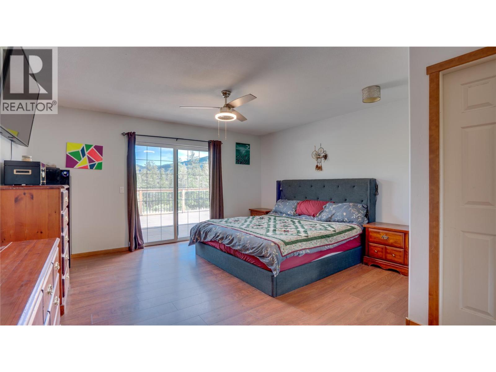 2086 Yankee Flats Road, Salmon Arm, British Columbia  V1E 3J3 - Photo 21 - 10387128