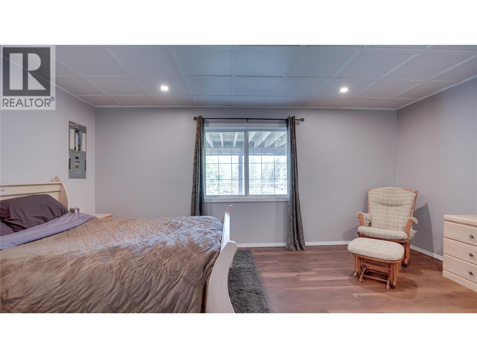 2086 Yankee Flats Road, Salmon Arm, British Columbia  V1E 3J3 - Photo 29 - 10387128