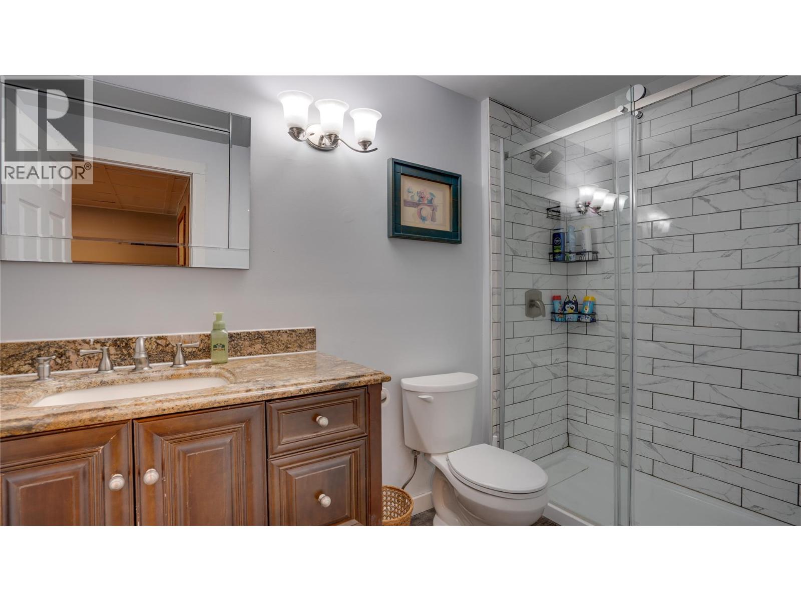 2086 Yankee Flats Road, Salmon Arm, British Columbia  V1E 3J3 - Photo 32 - 10387128