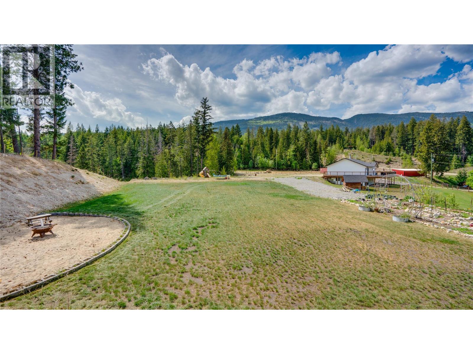 2086 Yankee Flats Road, Salmon Arm, British Columbia  V1E 3J3 - Photo 53 - 10387128