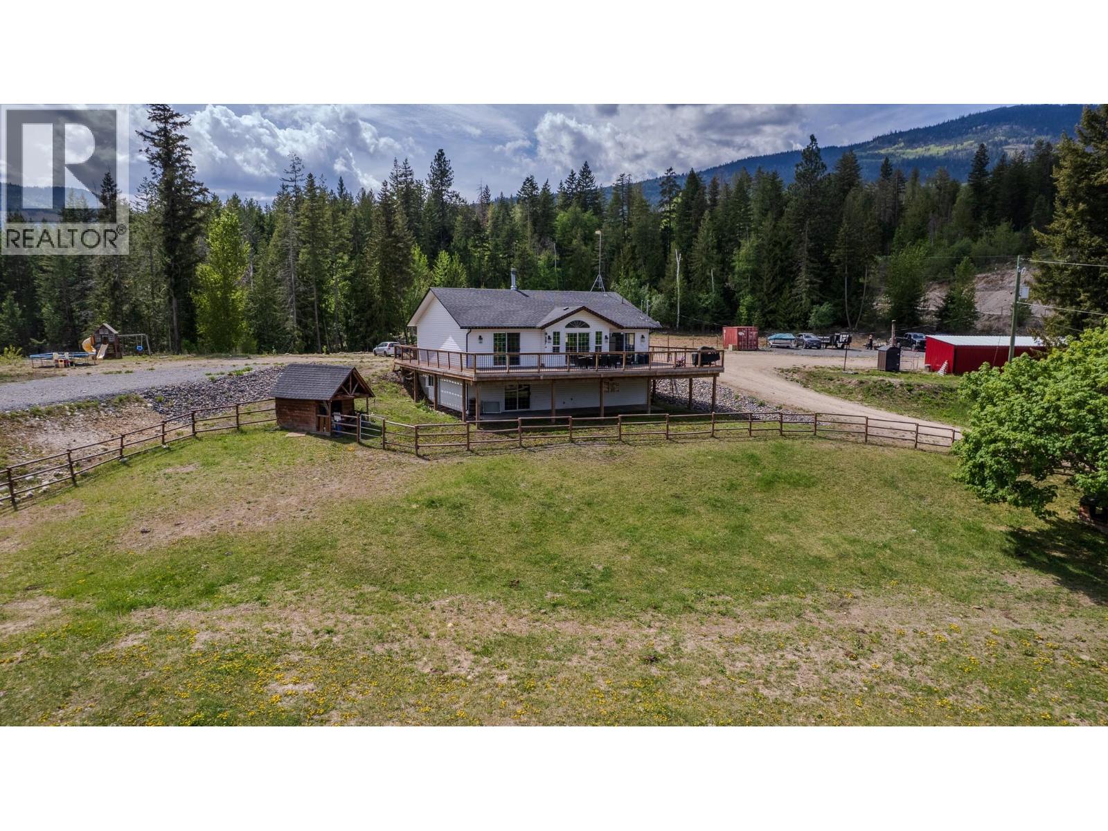 2086 Yankee Flats Road, Salmon Arm, British Columbia  V1E 3J3 - Photo 75 - 10387128