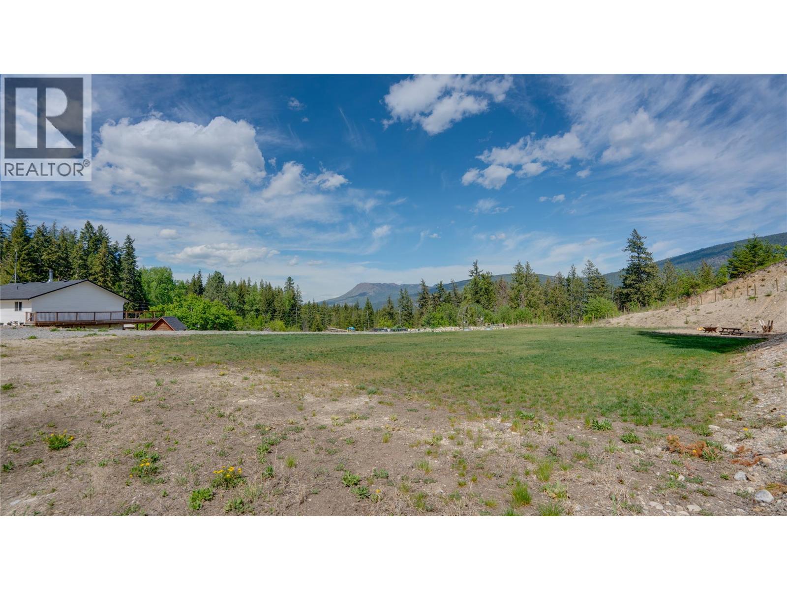 2086 Yankee Flats Road, Salmon Arm, British Columbia  V1E 3J3 - Photo 77 - 10387128