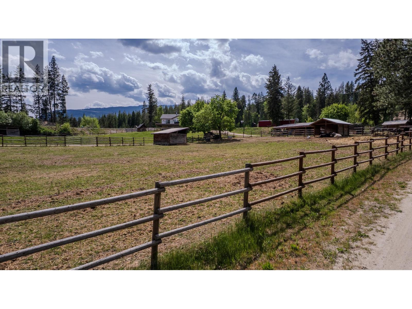2086 Yankee Flats Road, Salmon Arm, British Columbia  V1E 3J3 - Photo 88 - 10387128