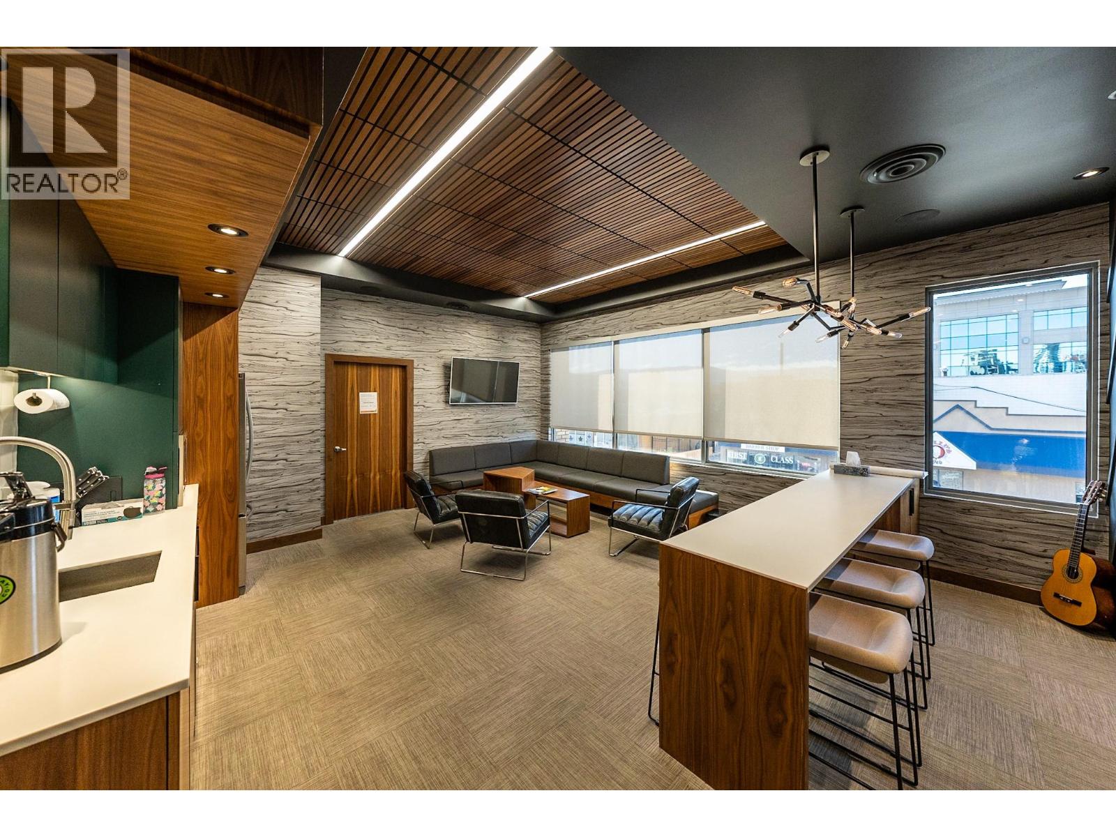 1583 Ellis Street, Kelowna, British Columbia  V1Y 2A7 - Photo 10 - 10386969