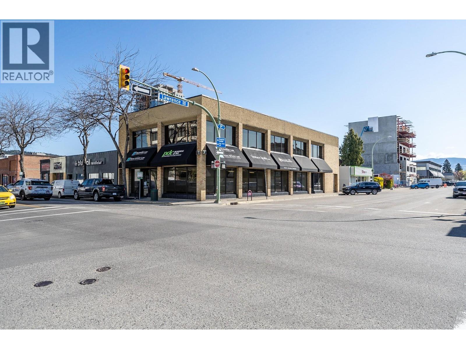 1583 Ellis Street, Kelowna, British Columbia  V1Y 2A7 - Photo 2 - 10386969