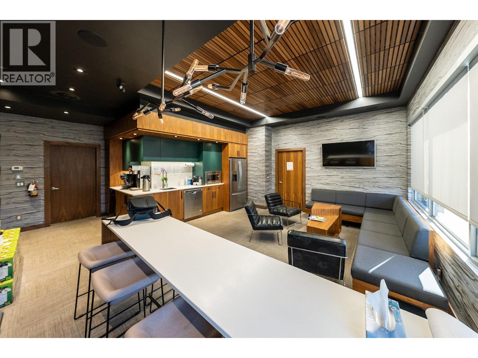 1583 Ellis Street, Kelowna, British Columbia  V1Y 2A7 - Photo 8 - 10386969