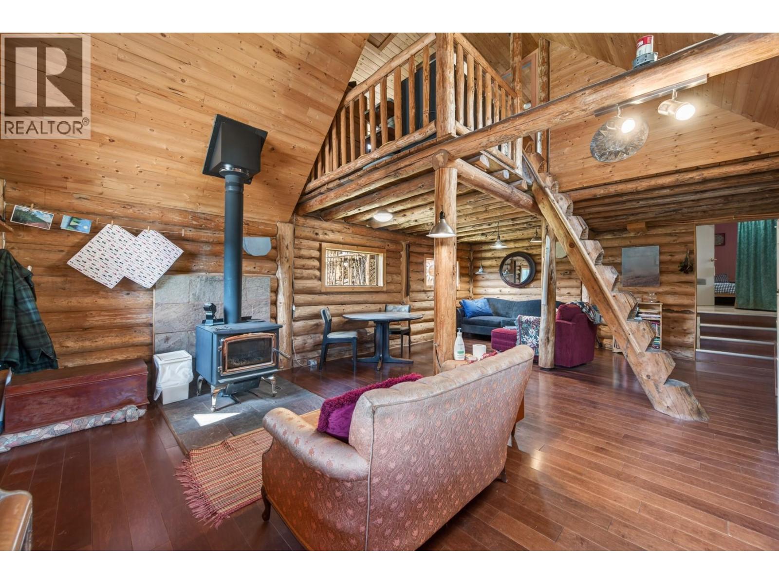 5000 Starshine Way, Merritt, British Columbia  V1K 1B8 - Photo 12 - 10386961