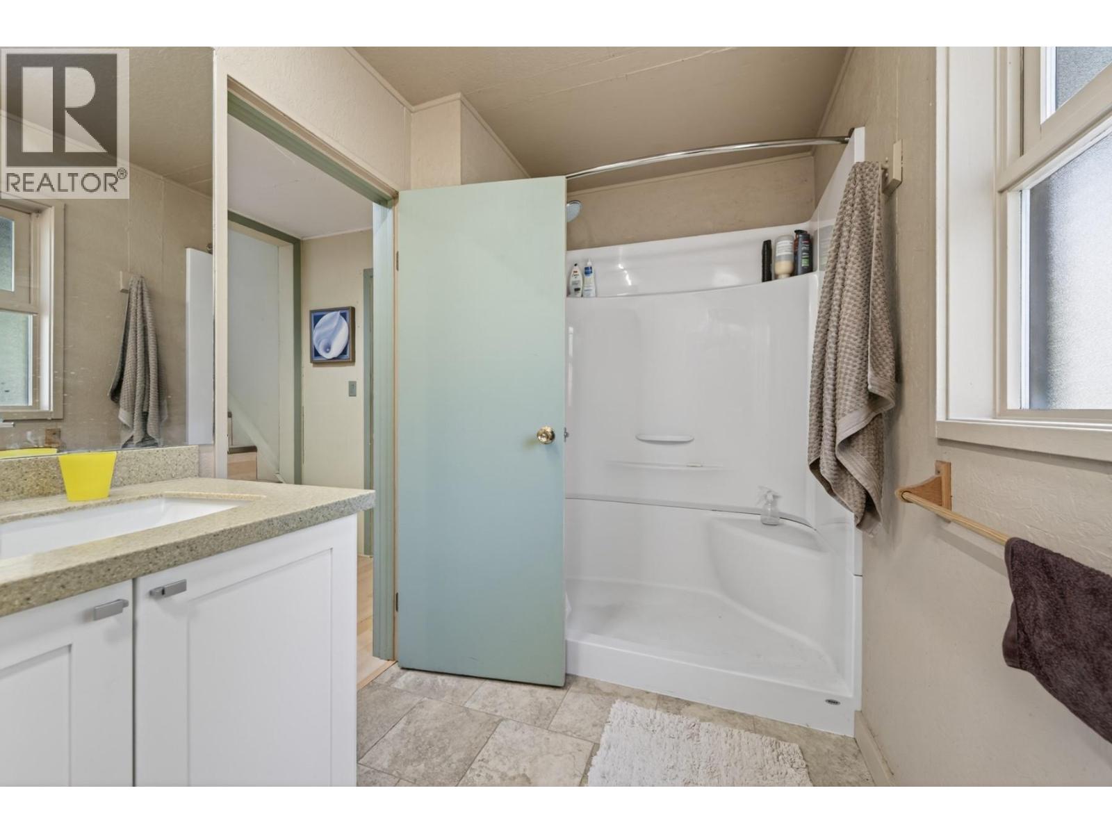 5000 Starshine Way, Merritt, British Columbia  V1K 1B8 - Photo 19 - 10386961