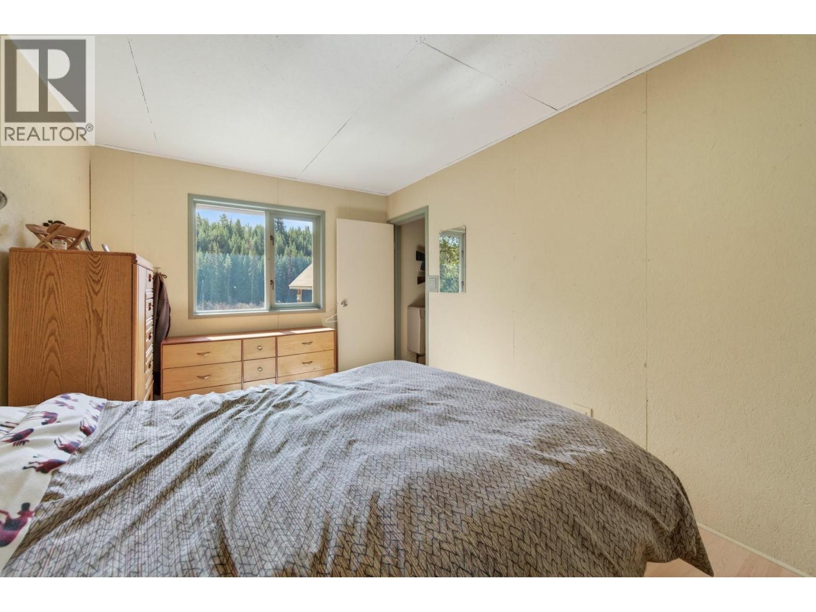 5000 Starshine Way, Merritt, British Columbia  V1K 1B8 - Photo 21 - 10386961