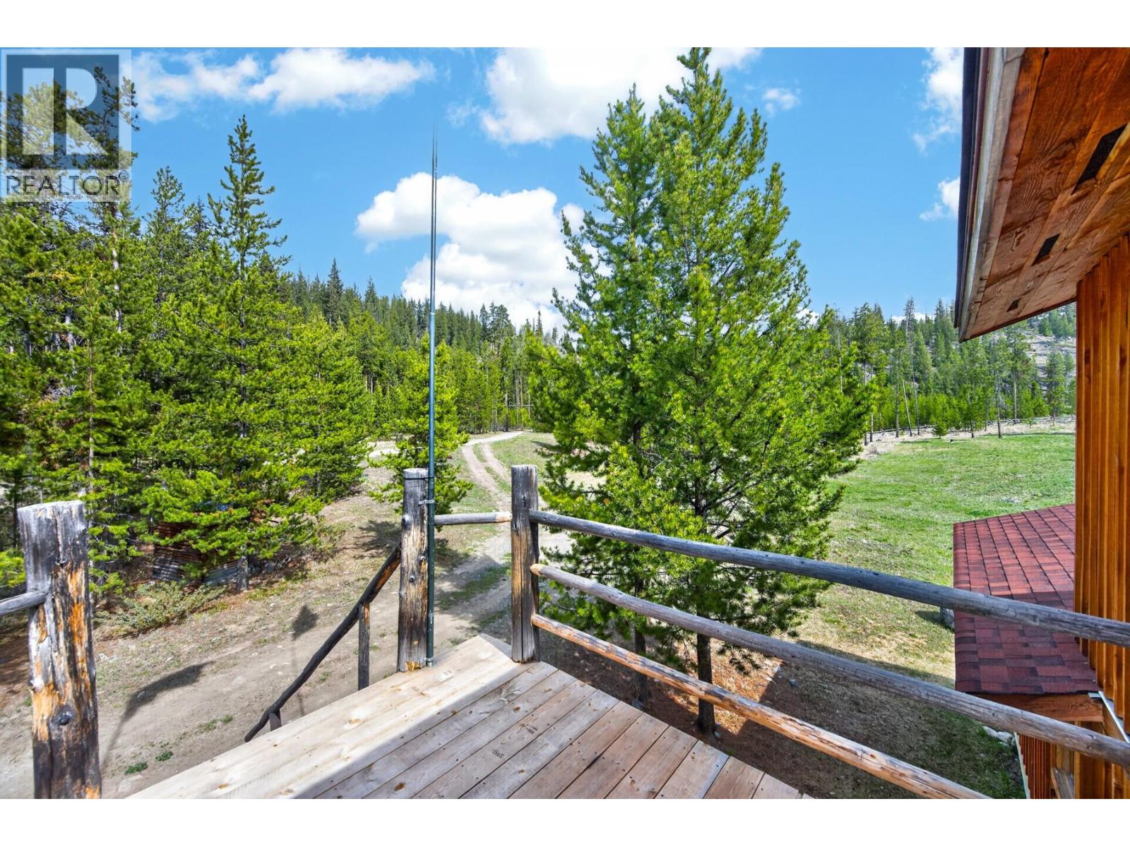 5000 Starshine Way, Merritt, British Columbia  V1K 1B8 - Photo 28 - 10386961