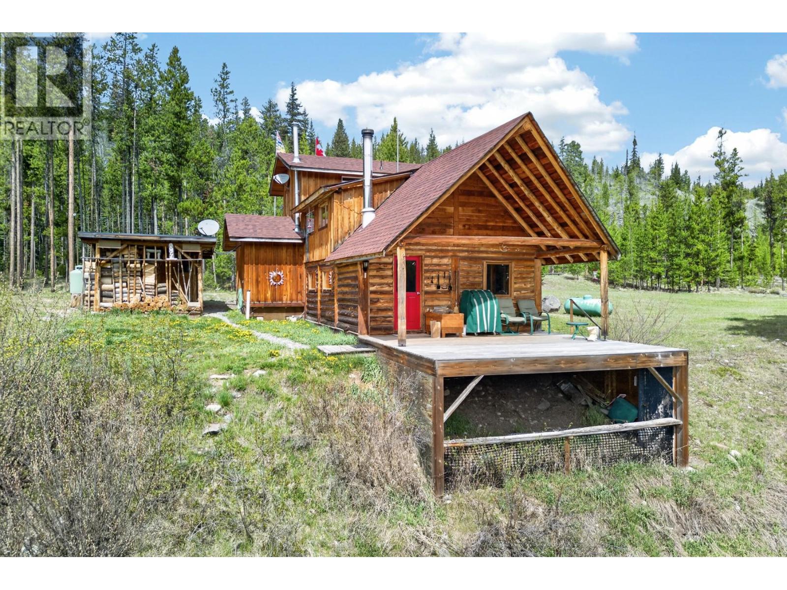 5000 Starshine Way, Merritt, British Columbia  V1K 1B8 - Photo 3 - 10386961