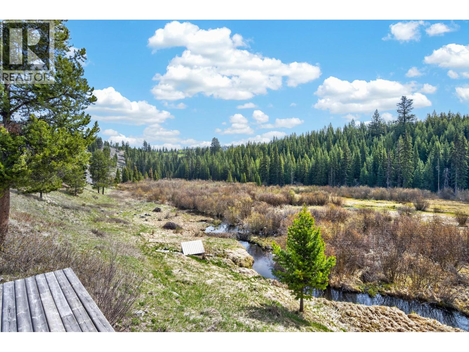 5000 Starshine Way, Merritt, British Columbia  V1K 1B8 - Photo 5 - 10386961