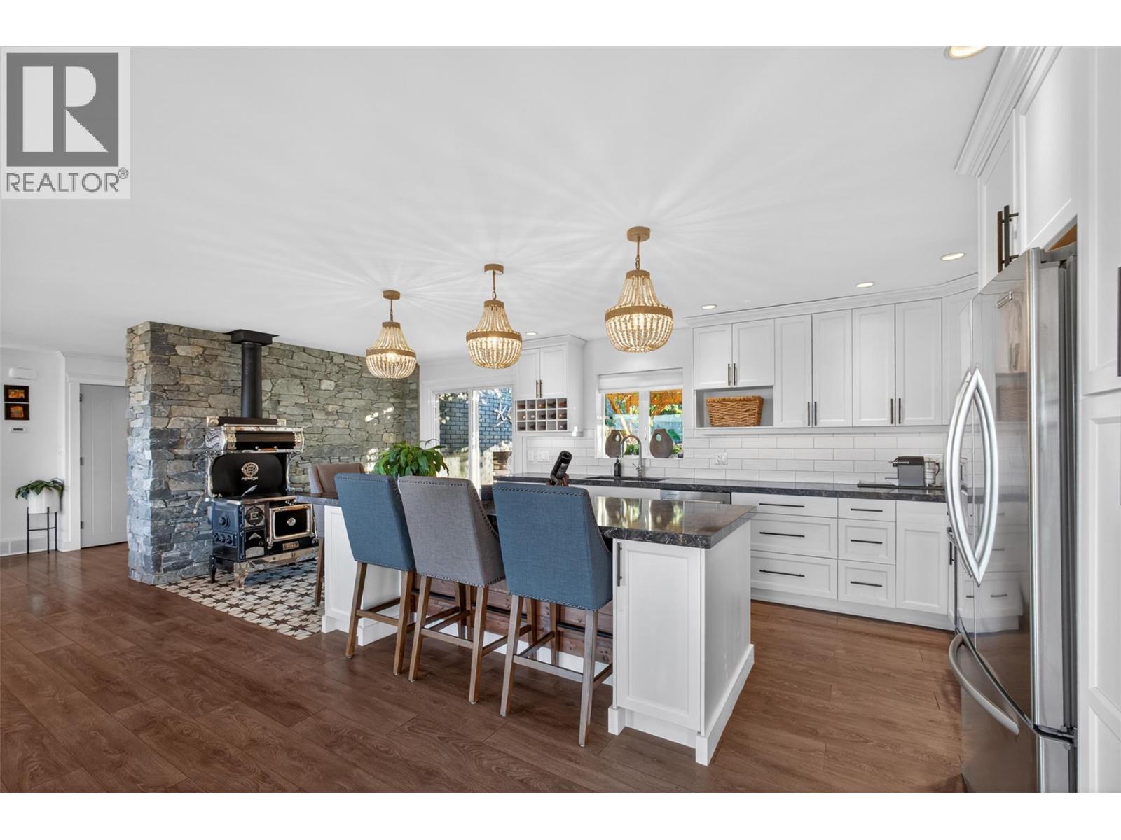 2351 Boucherie Road, West Kelowna, British Columbia  V1Z 2E7 - Photo 5 - 10376407