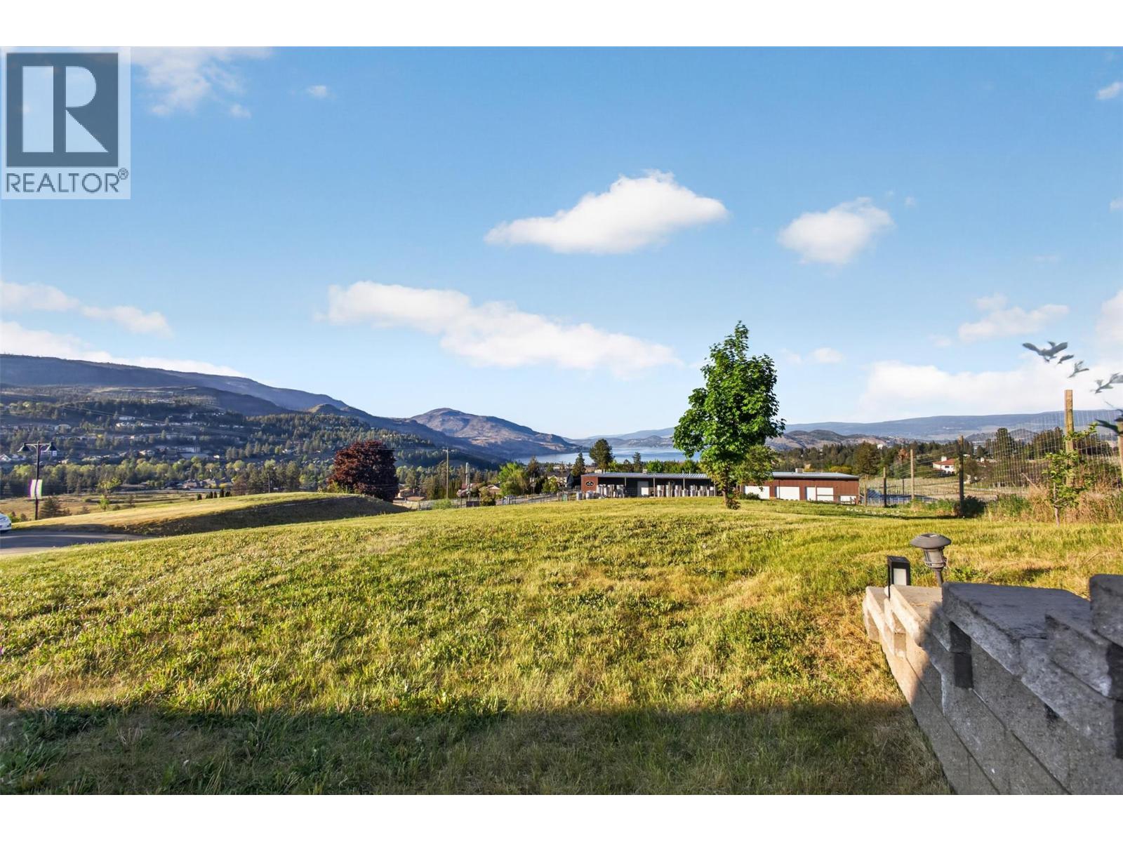 2351 Boucherie Road, West Kelowna, British Columbia  V1Z 2E7 - Photo 53 - 10376407
