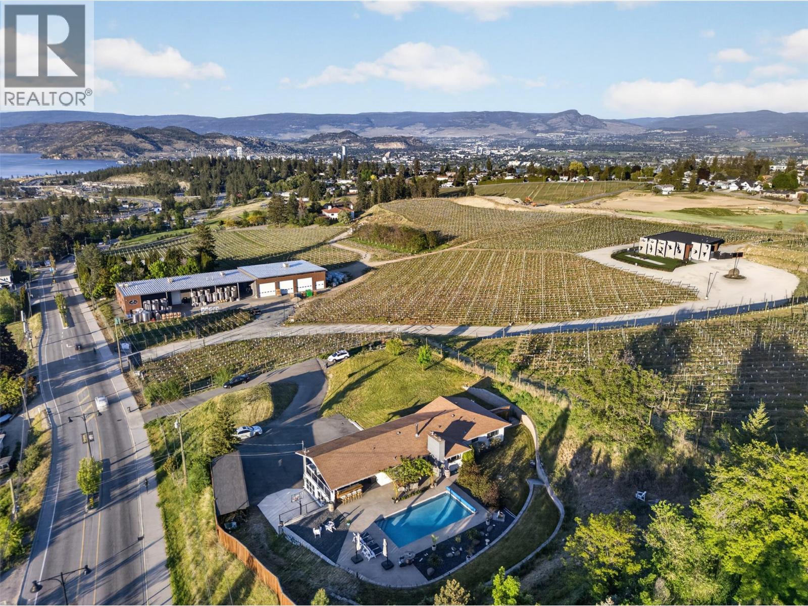 2351 Boucherie Road, West Kelowna, British Columbia  V1Z 2E7 - Photo 57 - 10376407