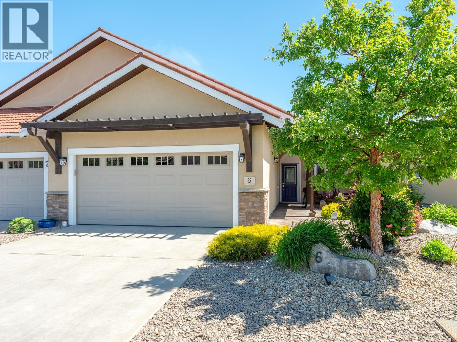6823 Tucelnuit Drive Unit# 6, Oliver, British Columbia  V0H 1T2 - Photo 2 - 10387094