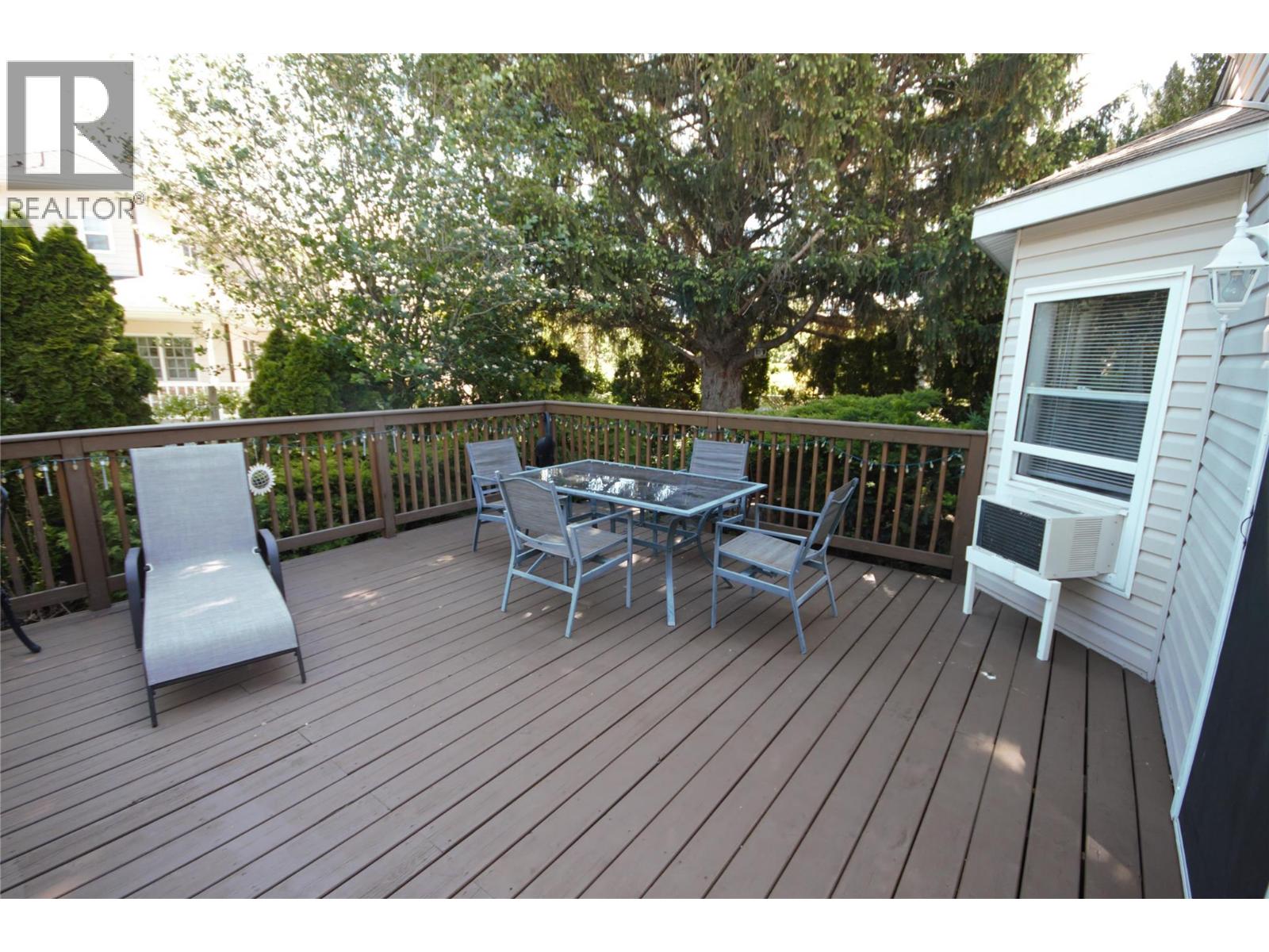 270 Road 2, Oliver, British Columbia  V0H 1T9 - Photo 16 - 10387048